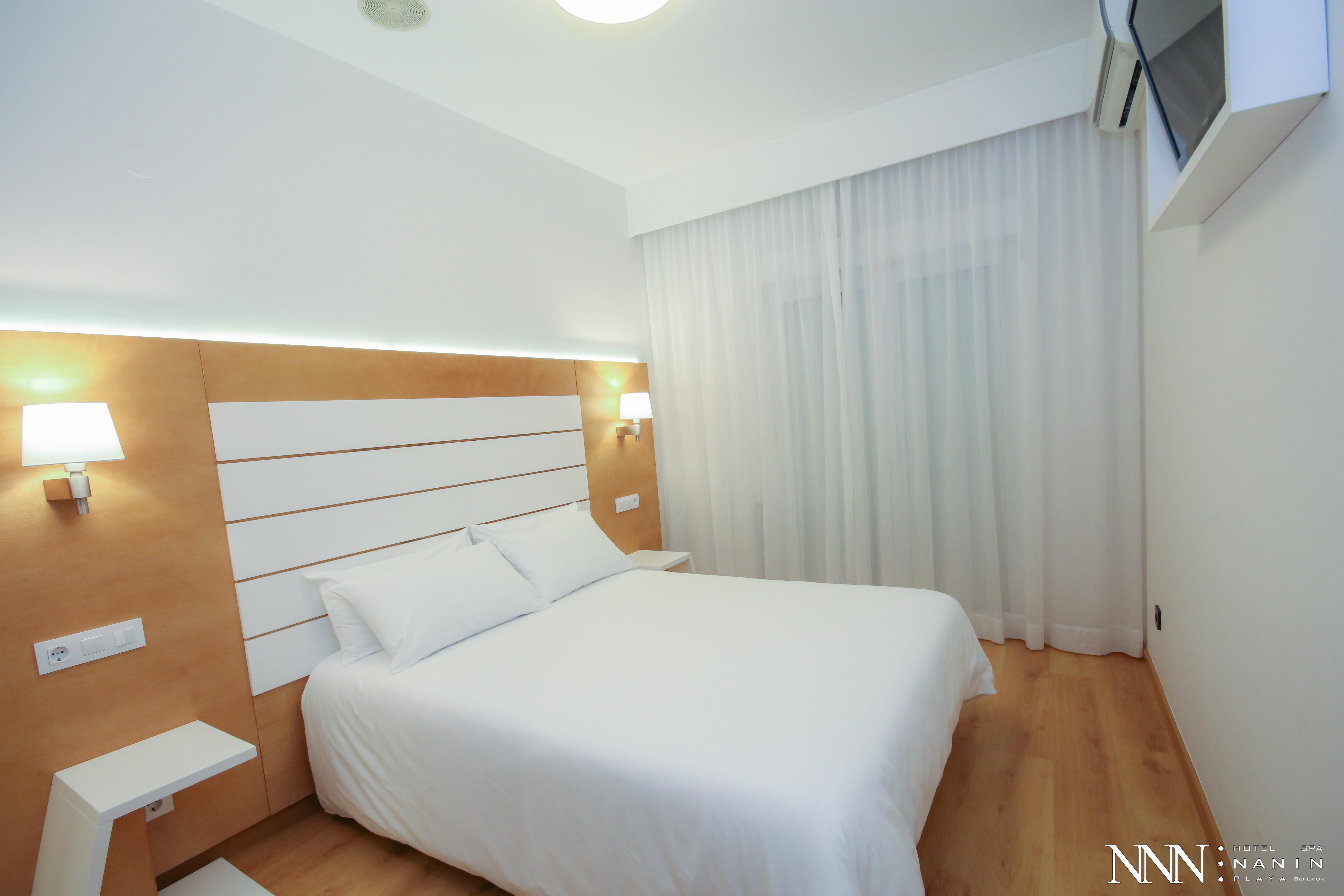Hotel Spa Nanin Playa Sanxenxo Exterior foto